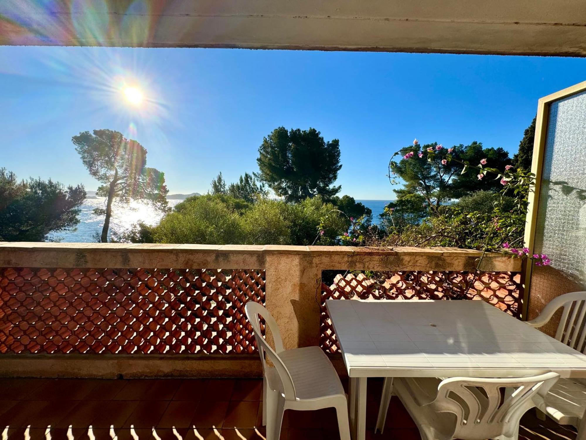 Résidence le Provençal Hyères Exterior foto
